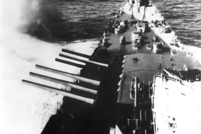 Rare WWII Footage Resurfaces Showing the U.S. Navy’s Massive ‘Large Cruiser’ USS Alaska (CB-1) Unleashing Her Powerful Main Battery in a Training Session Between 1944–1945 — Spectacular Gunfire, Unique Camouflage Patterns, and the Ship’s Hybrid Battleship-Cruiser Design Left Both Historians and Naval Enthusiasts Absolutely Stunned!