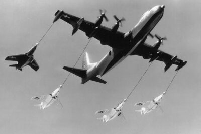The R3Y-2 was a tanker version of the U.S. Navy’s turboprop flying boat, fitted with a probe-and-drogue system. In 1956 it became the first aircraft to refuel multiple jets in flight at once, but chronic engine problems led to the type’s early retirement in 1958.