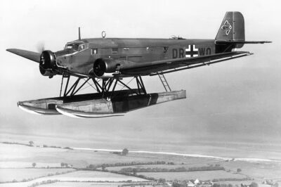 Shocking Aviation Transformation: The Untold Story of the Junkers Ju 52 Floatplane—How Germany’s Legendary Tri-Motor Transport Was Reinvented for Water Landings with Twin Floats, Secret Missions, and Unmatched Ruggedness Across Rivers, Lakes, and Sea!