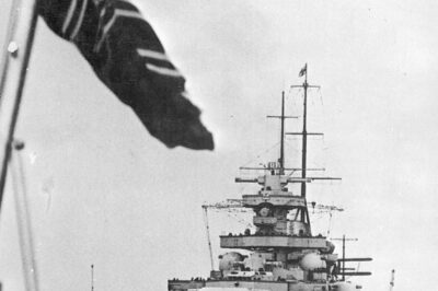 Lost Sister of the Seas: Rare 1939 Photo Captures Gneisenau, the Legendary Twin of Scharnhorst, in Kiel Before WWII Chaos—Discover the Untold Secrets and Fateful Destiny of Germany’s Most Powerful Battleship Duo!