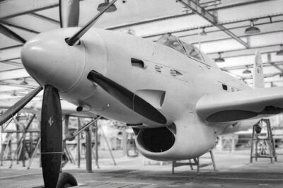 The Arsenal VB 10 prototype was a twin-engine fighter aircraft, but both engines were mounted inline in the fuselage. This unusual arrangement drove a set of contra-rotating propellers in the nose.