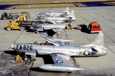 The Starfire served in the early Cold War, including during the Korean War, before being replaced by more advanced interceptors like the F-102.