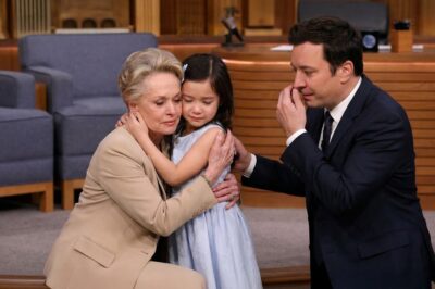 Tippi Hedren BREAKS DOWN When 6-Year-Old’s Secret About Dead Parents SHOCKS Jimmy Fallon DT